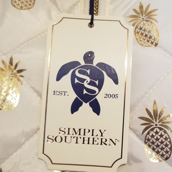 Simply Southern Gold Pineapple Vest NWT - Picture 4 of 7